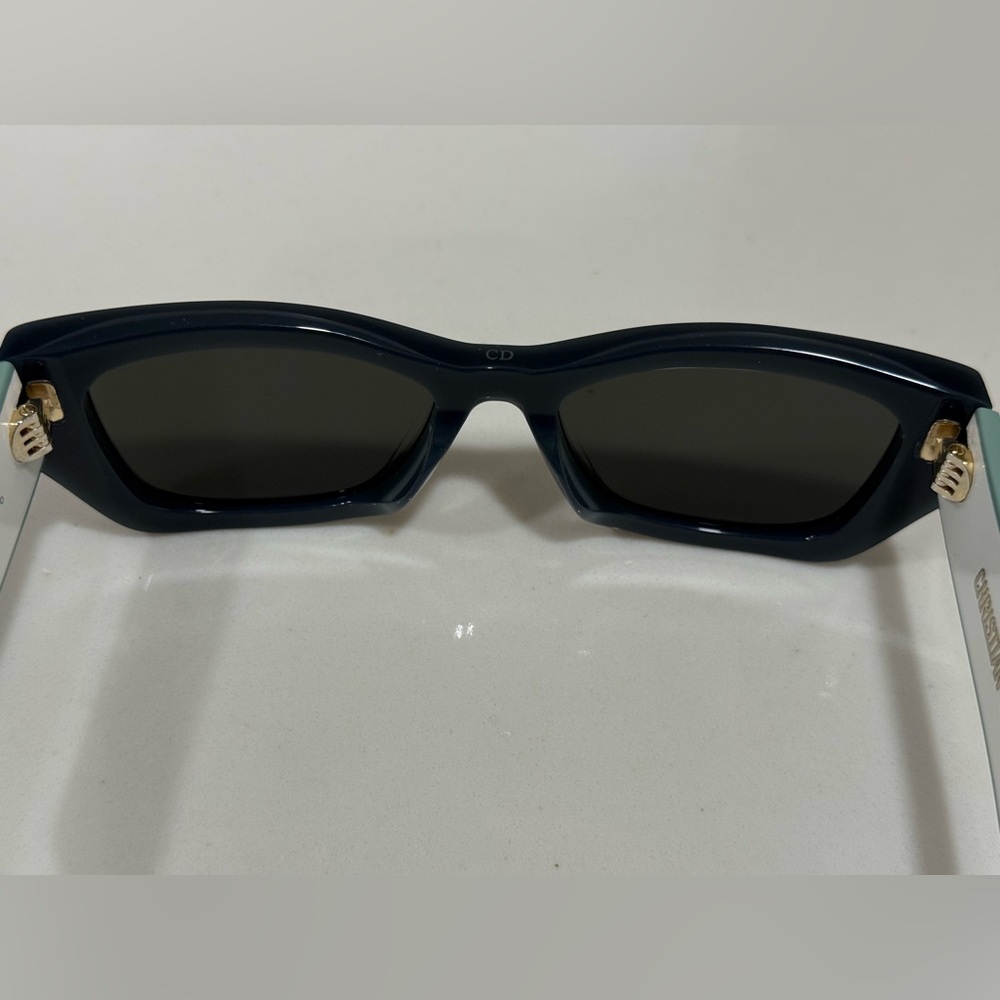 DIOR Pacific S2U sunglasses - Picture 9 of 16